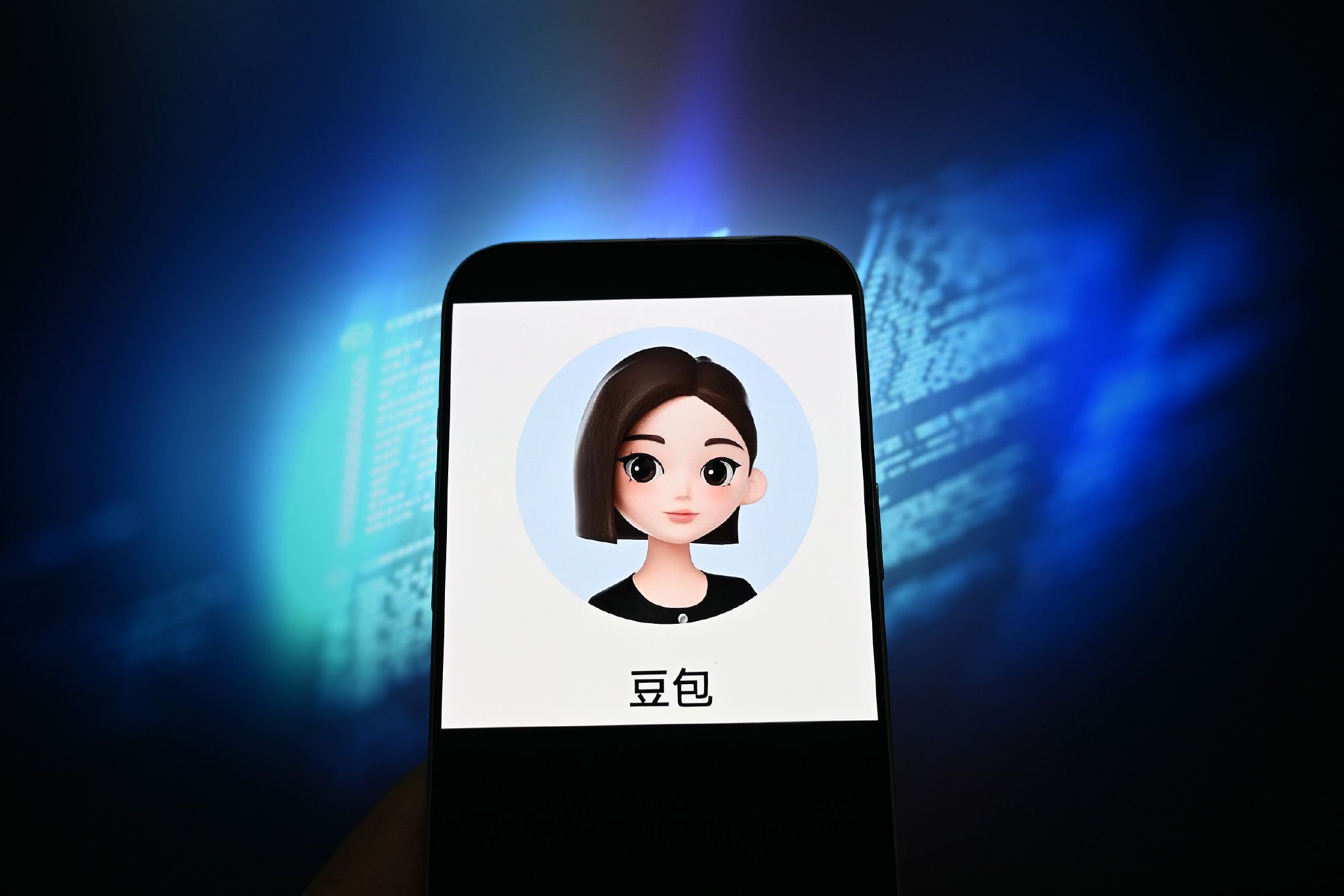 “豆包汽车”来了！首款车型花落荣威家越07