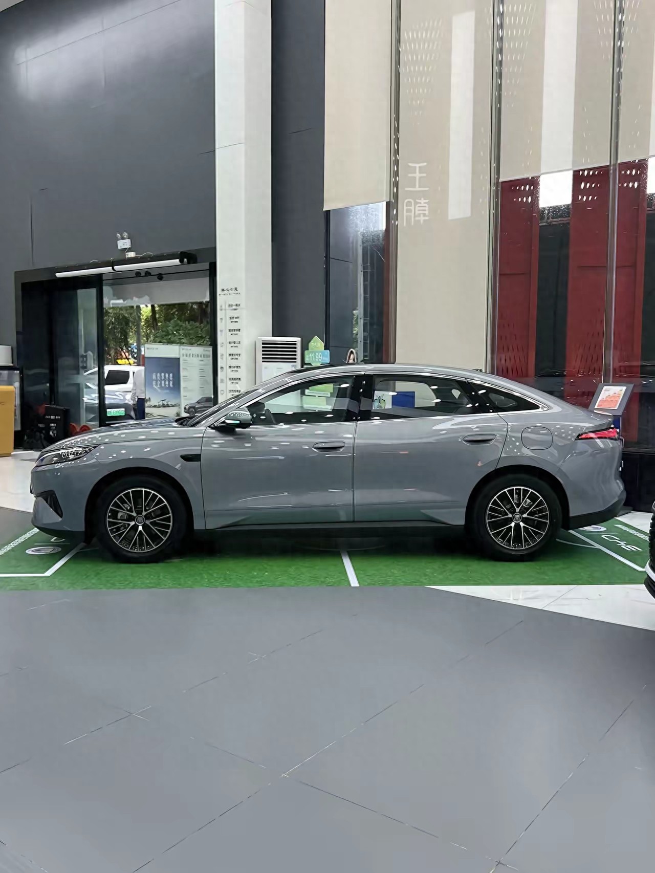2027油电车大升级！L3量产、半固态上车、HEV大爆发